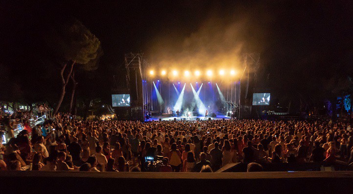 El Festival de la Cueva de Nerja cierra la edición con más de 10.000 personas