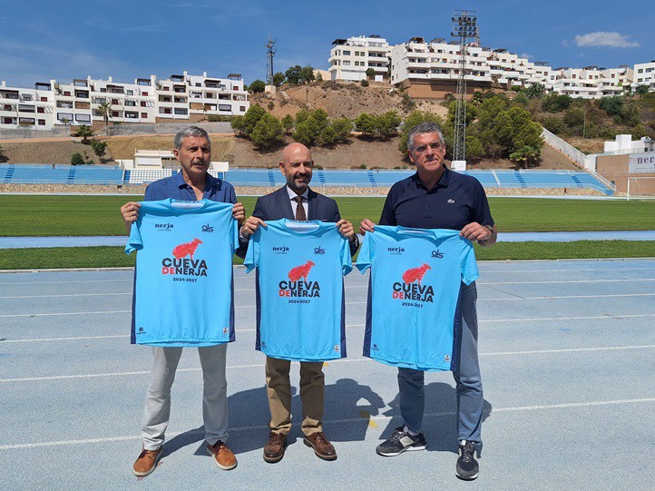 La Fundación Cueva de Nerja patrocina el Club Nerja Atletismo<br type=