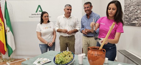 Almáchar repartirá el próximo sábado más de 4.000 litros de Ajoblanco en su Fiesta Singular